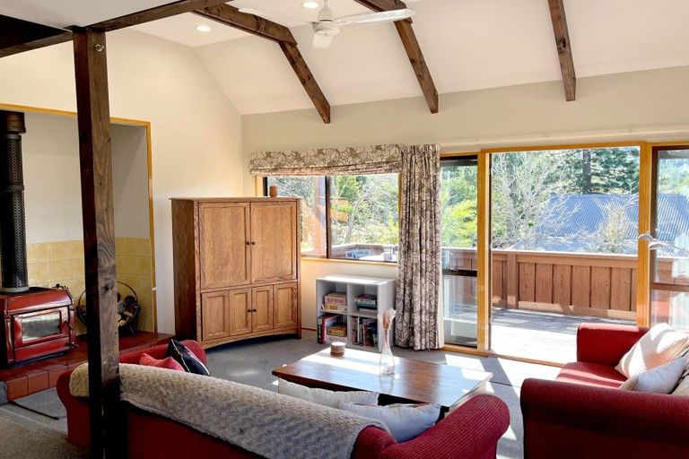 Photo of property in 90 Chalet Crescent, Hanmer Springs, 7334