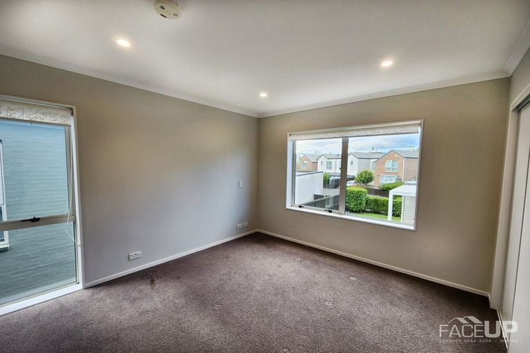 Photo of property in 32 Eyton Kay Road, Hobsonville, Auckland, 0616