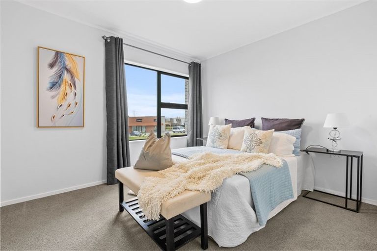 Photo of property in 91 Battalion Drive, Papakura, 2110