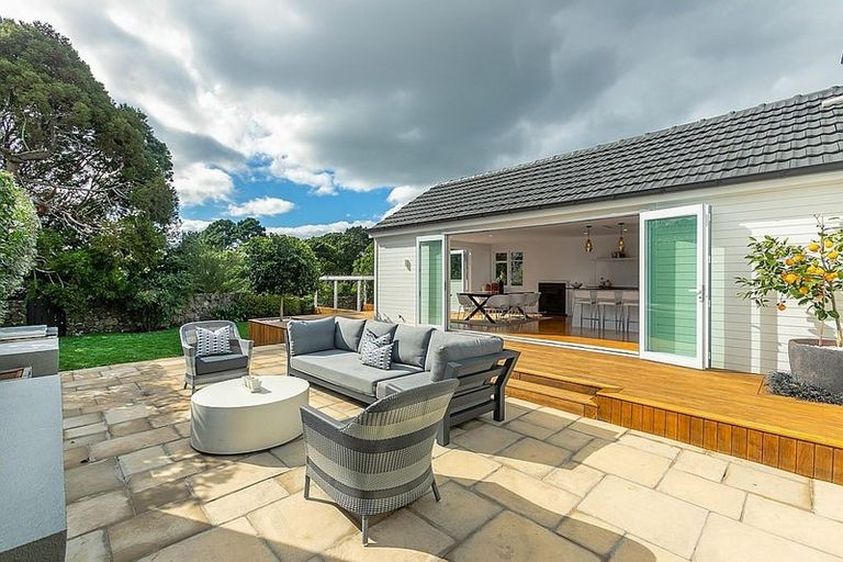 Photo of property in 68 Linwood Avenue, Mount Albert, Auckland, 1025