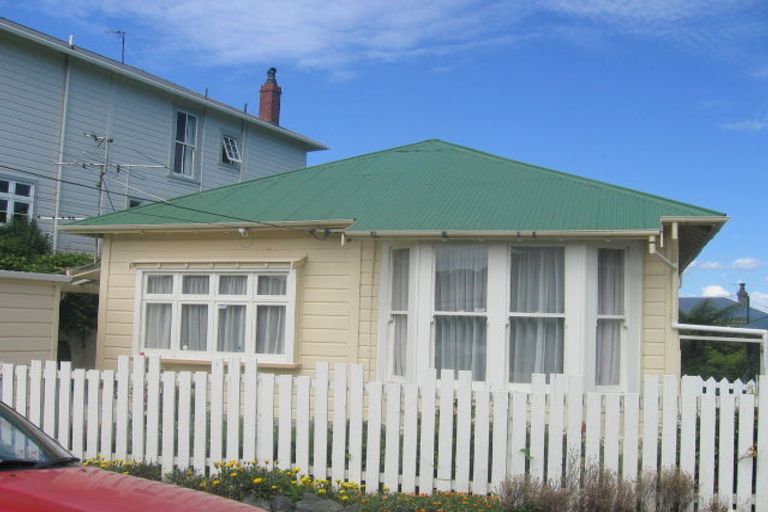 Photo of property in 33 Disley Street, Highbury, Wellington, 6012