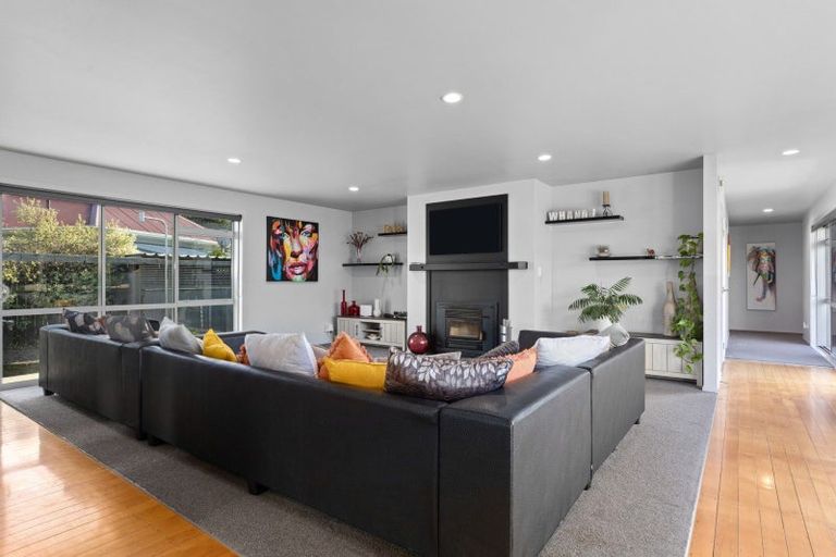 Photo of property in 51 Salonika Street, Whakatane, 3120
