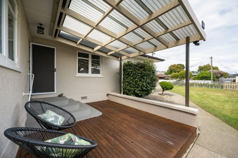 Photo of property in 33 Andrew Street, Stoke, Nelson, 7011