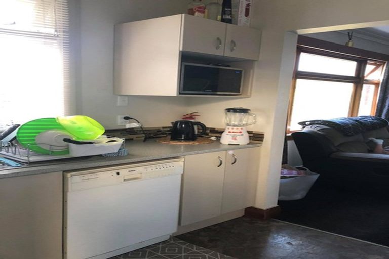 Photo of property in 43 Glen Road, Mornington, Dunedin, 9011