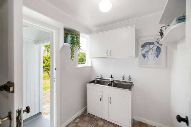 Photo of property in 26 Abbott Street, Te Hapara, Gisborne, 4010