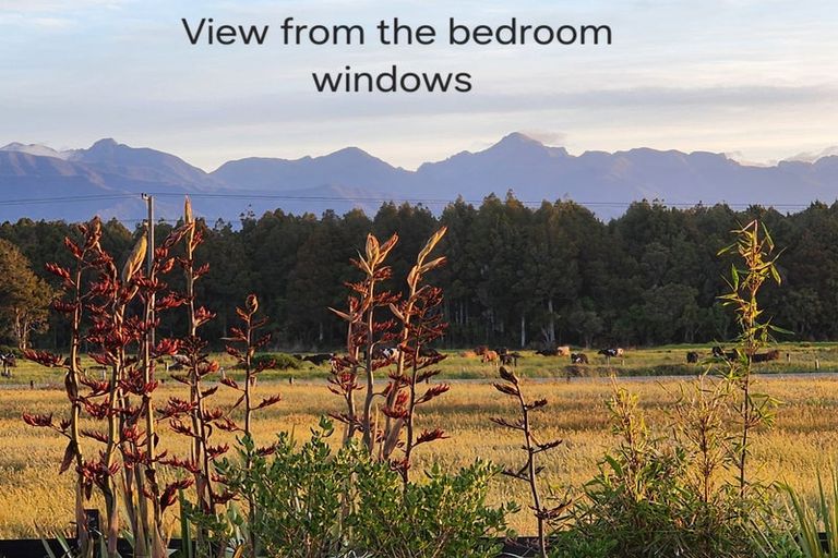 Photo of property in 33 Elley Drive, Carters Beach, Westport, 7825