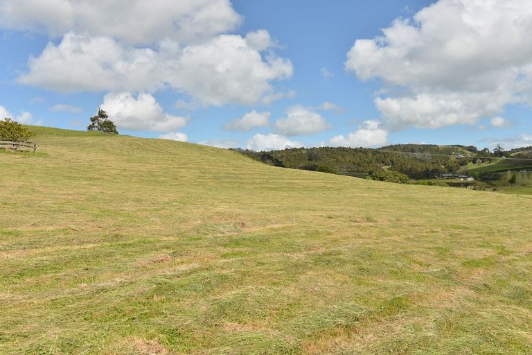 Photo of property in 27 Purakau Road, Maunu, Whangarei, 0110