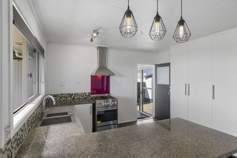 Photo of property in 54 Hume Street, Waitara, 4320