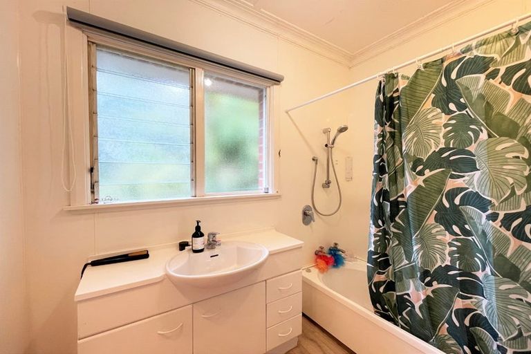 Photo of property in 4 Byron Street, Mornington, Dunedin, 9011