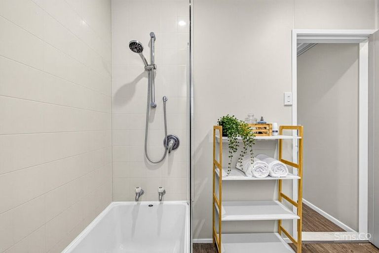 Photo of property in 53a Roberts Avenue, Aramoho, Whanganui, 4500