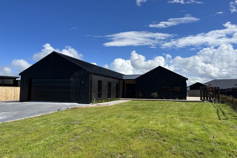 Photo of property in 4 Ngaroma Crescent, Whitianga, 3510