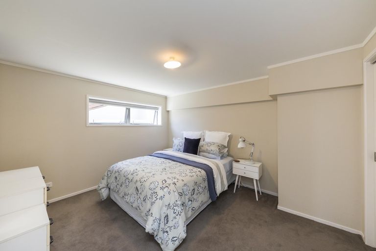 Photo of property in 51 Ruapehu Drive, Fitzherbert, Palmerston North, 4410