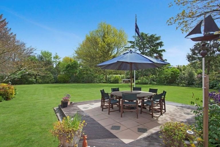 Photo of property in 3 Golden Elm Lane, Upper Riccarton, Christchurch, 8041