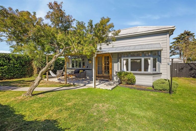 Photo of property in 532b Ferry Road, Woolston, Christchurch, 8023