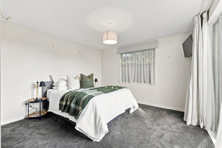 Photo of property in 153a Centaurus Road, Saint Martins, Christchurch, 8022