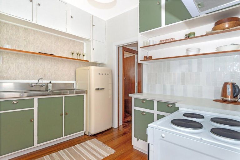 Photo of property in 8 Macdonald Street, Te Hapara, Gisborne, 4010