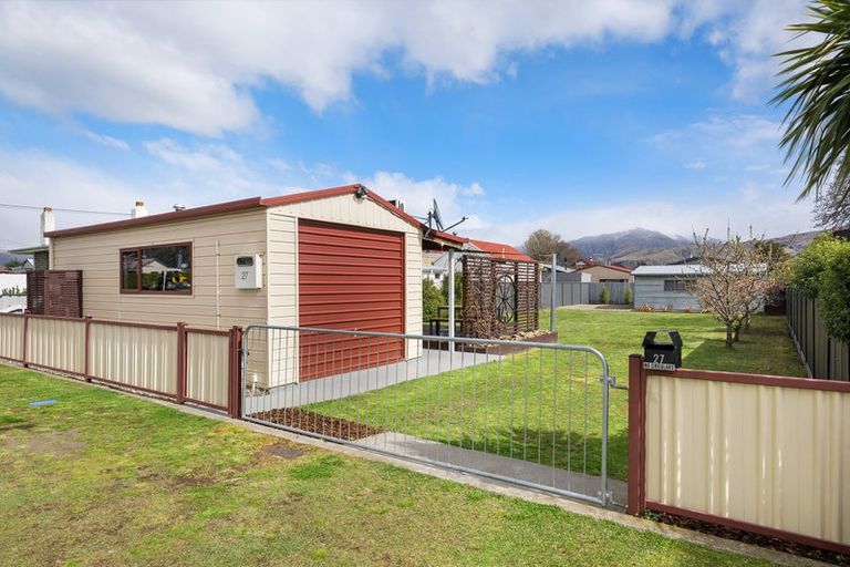 Photo of property in 27 Blyth Street, Cromwell, 9310