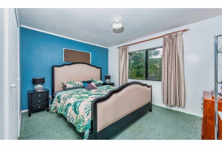 Photo of property in 50 Gallony Avenue, Massey, Auckland, 0614