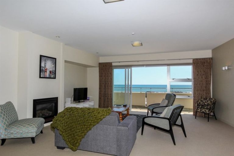 Photo of property in Quarterdeck, 3/4 Buller Street, New Plymouth, 4310