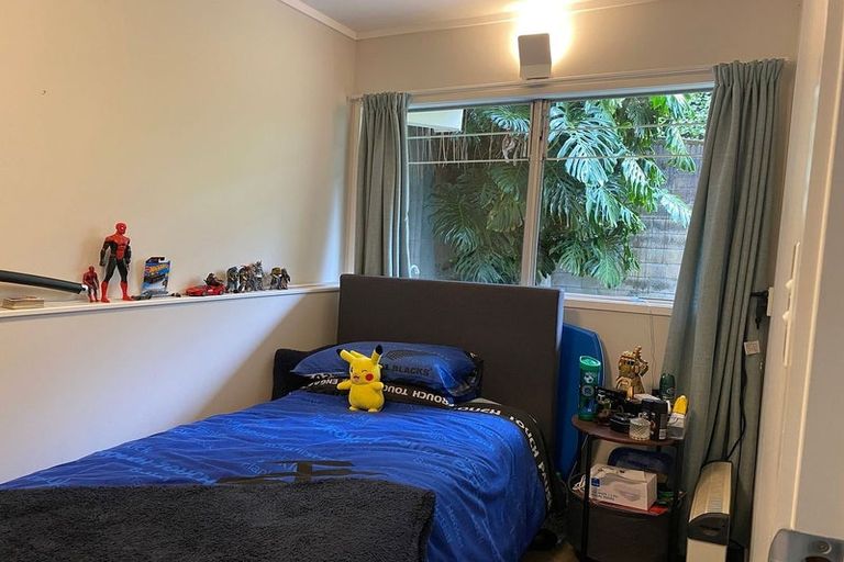 Photo of property in 1/23b Hillsborough Road, Hillsborough, Auckland, 1042