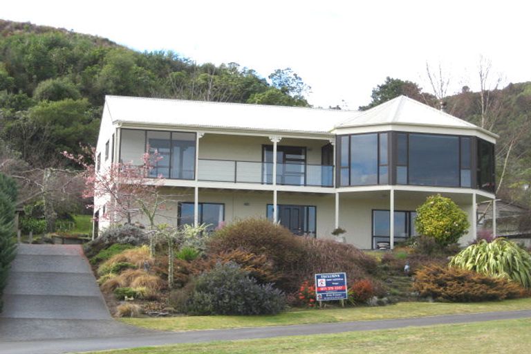 Photo of property in 16 Boojum Dell, Kinloch, Taupo, 3377