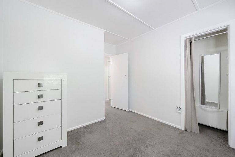 Photo of property in 6 Jay Street, Paparangi, Wellington, 6037