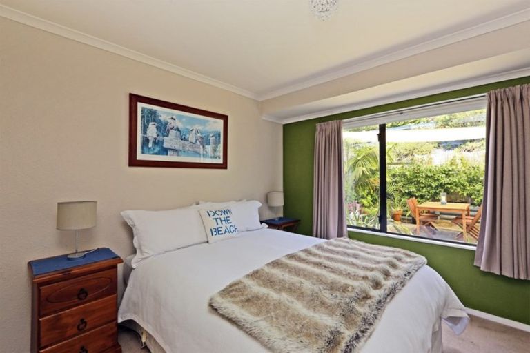 Photo of property in 72 Longview Road, Poraiti, Napier, 4182