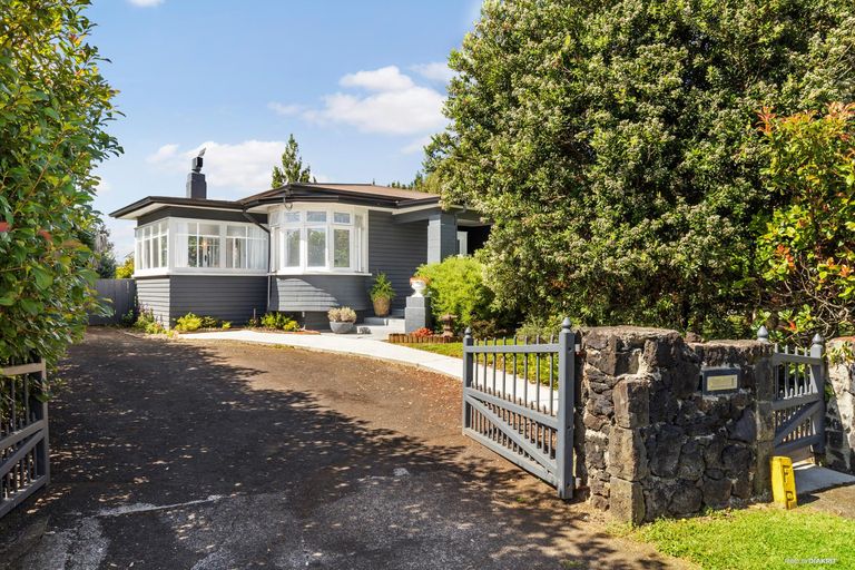 Photo of property in 45 Kitchener Road, Takapuna, Auckland, 0620