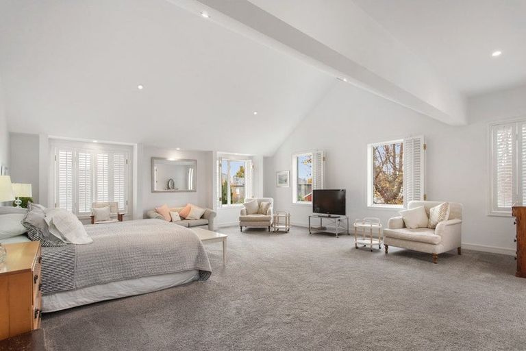 Photo of property in 40 Clissold Street, Merivale, Christchurch, 8014