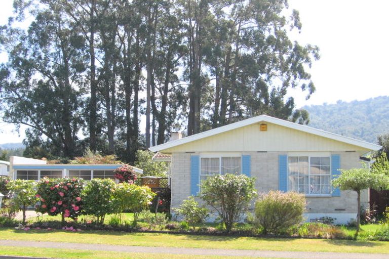 Photo of property in 12 Blomfield Street, Pukehangi, Rotorua, 3015