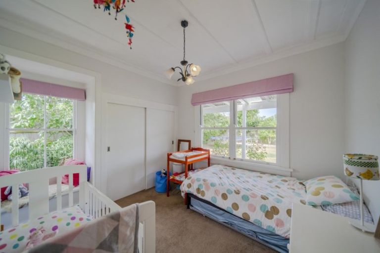 Photo of property in 74 Shrimpton Road, Haumoana, 4102