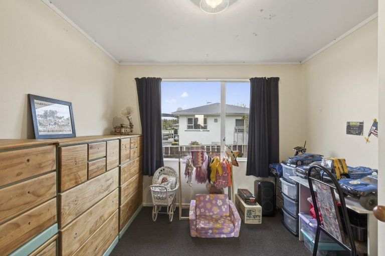 Photo of property in 58 Mould Street, Waitara, 4320