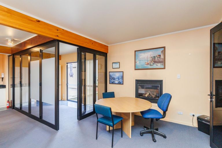 Photo of property in 428 Church Street, Palmerston North, 4410