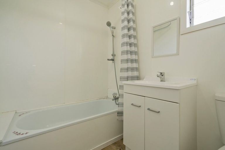 Photo of property in 61 South Highway East, Whitianga, 3510