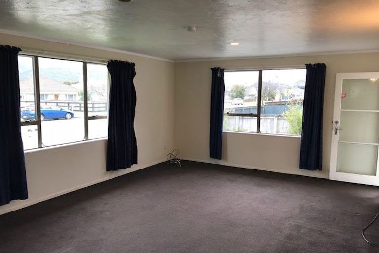 Photo of property in 2/47 Kiln Street, Silverstream, Upper Hutt, 5019