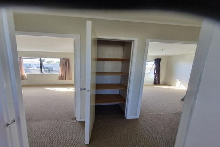 Photo of property in 5/106 Shifnal Drive, Randwick Park, Auckland, 2105