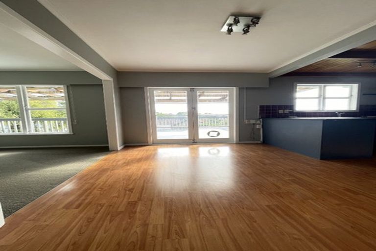 Photo of property in 31 Riverhills Avenue, Pakuranga Heights, Auckland, 2010