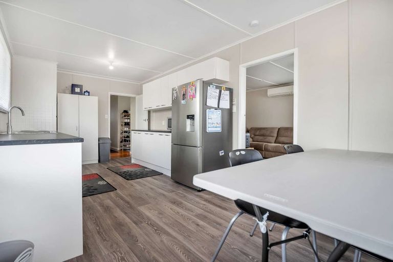 Photo of property in 179 Hakanoa Street, Huntly, 3700