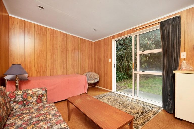 Photo of property in 16 Tamarisk Drive, Riversdale Beach, Masterton, 5872