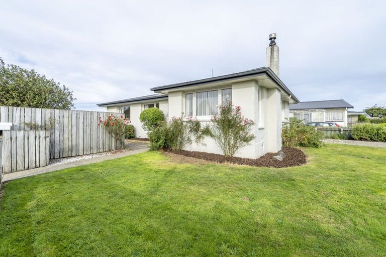 Photo of property in 6 Nevis Crescent, Grasmere, Invercargill, 9810