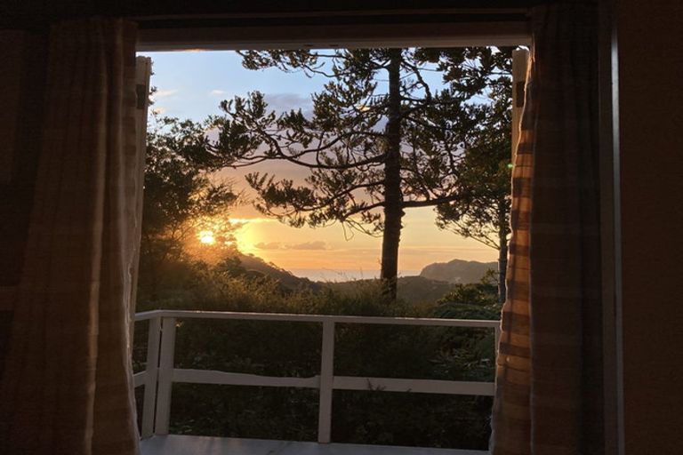 Photo of property in 103 Lone Kauri Road, Karekare, Auckland, 0772