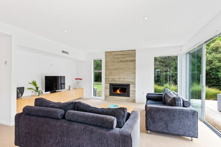 Photo of property in 25 Catley Road, Te Horo, Otaki, 5582