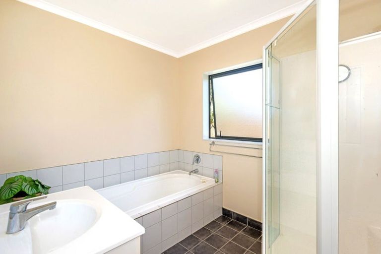 Photo of property in 5 Westpark Place, Lytton West, Gisborne, 4010