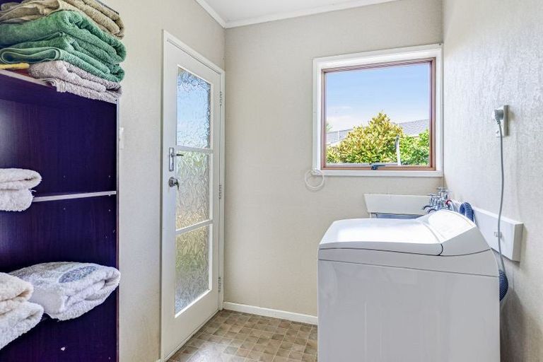 Photo of property in 38 Braid Road, St Andrews, Hamilton, 3200