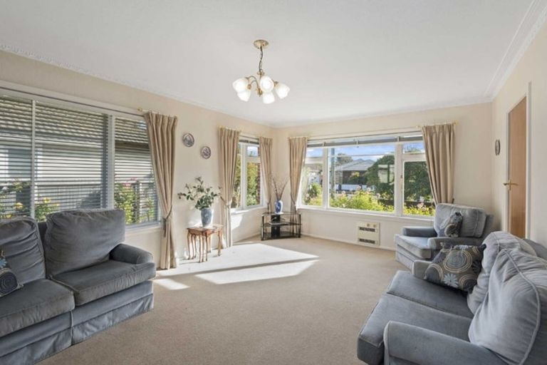 Photo of property in 4 Ravenna Street, Avonhead, Christchurch, 8042