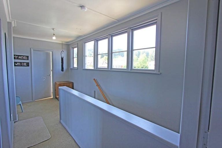 Photo of property in 18 Jensen Street, Green Island, Dunedin, 9018