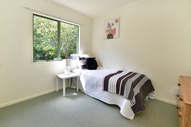 Photo of property in 12a Delshaw Avenue, Stanmore Bay, Whangaparaoa, 0932
