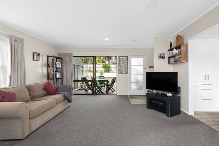 Photo of property in 5 Campbell Street, Waiuku, 2123