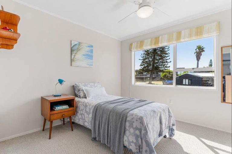 Photo of property in 7 Thistle Terrace, Omaha, 0986