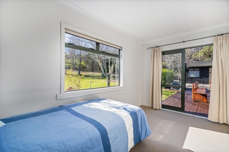 Photo of property in 16 Tarapatiki Drive, Whitianga, 3510